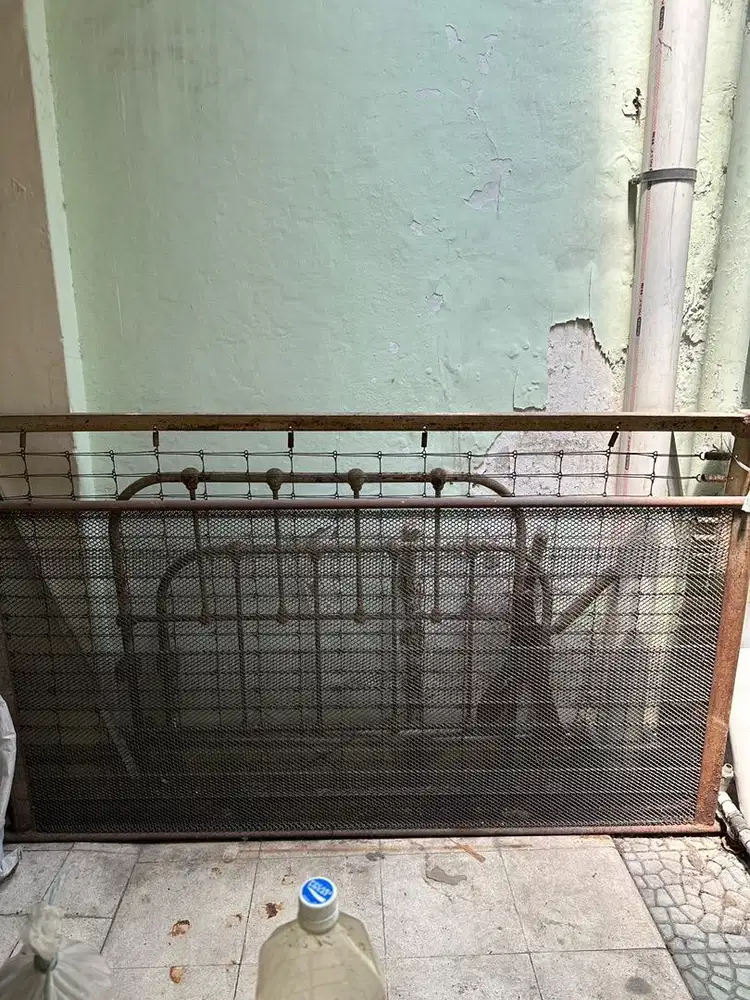 RANJANG BESI KUNO 90-110x200