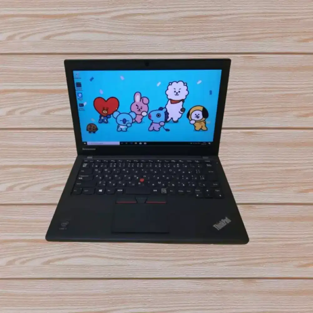 Lenovo Thinkpad x250 i5 gen 5 ram 8gb • 256gb warna hitam     :