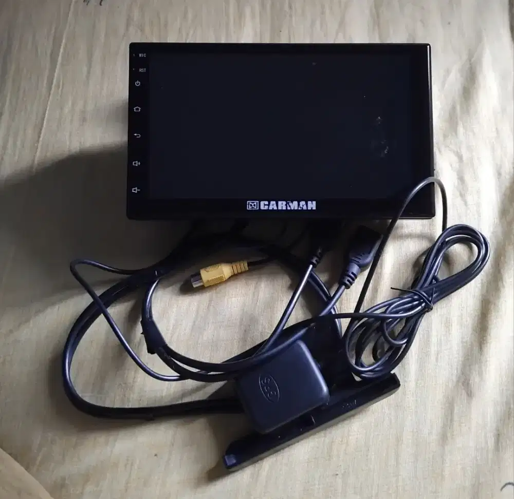 Android mobil mereka CARMEN