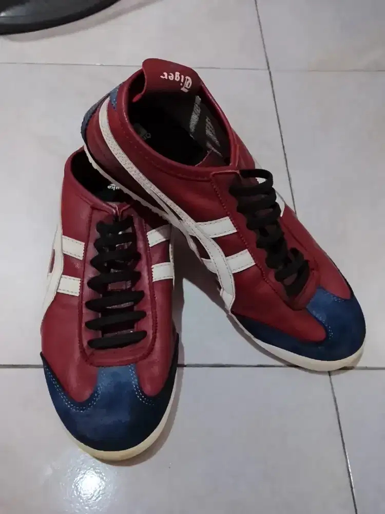 Sepatu Onitsuka Tiger original Size 41/42