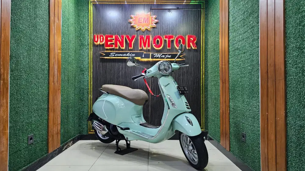 UD ENY MOTOR - Piaggio Vespa Primavera thn 2021 istimewah