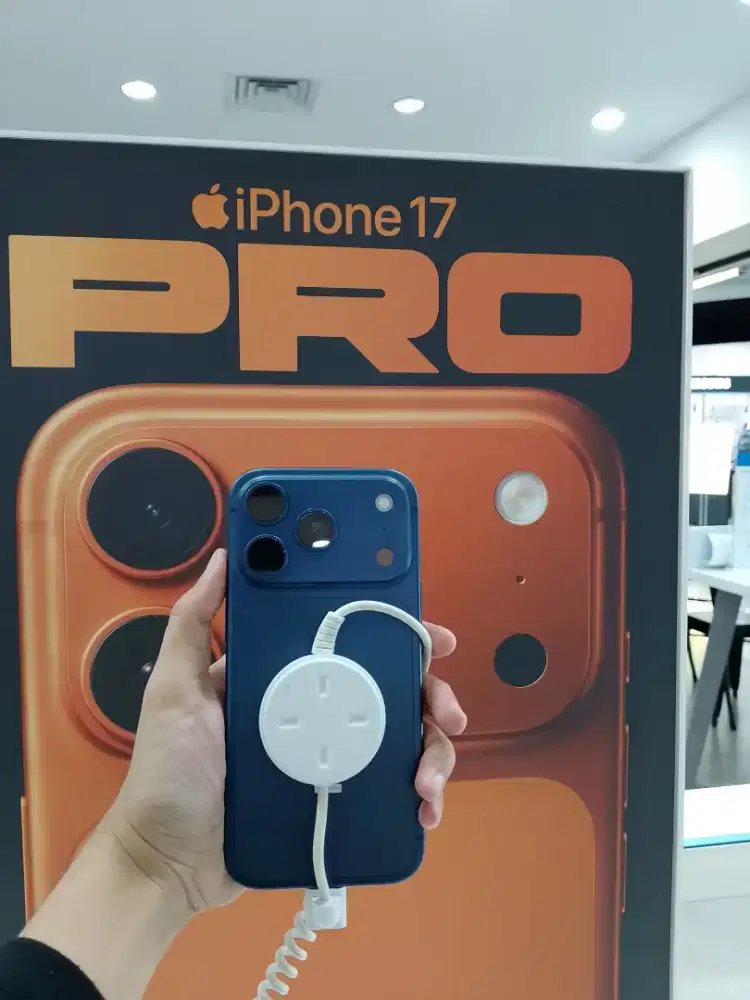 Iphone 17 PRO internal 256GB