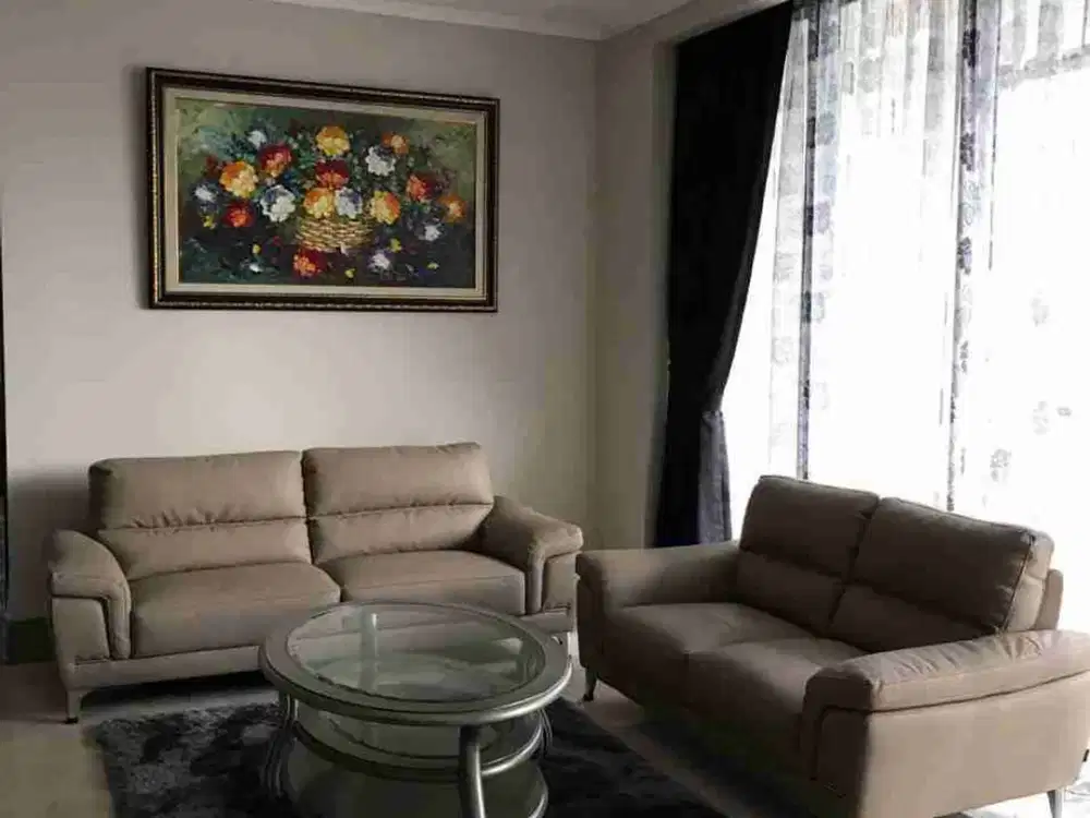 Disewakan Apartemen District 8 SCBD – 3BR Private Lift, View SCBD & Senopati