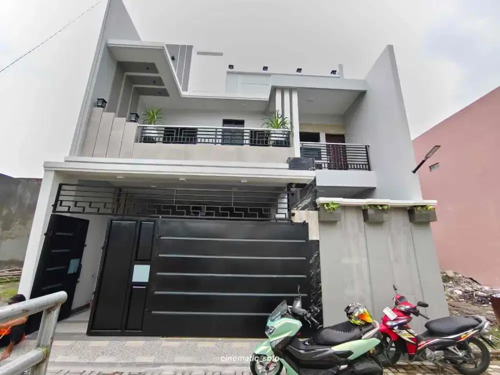 dijual rumah disumber solo