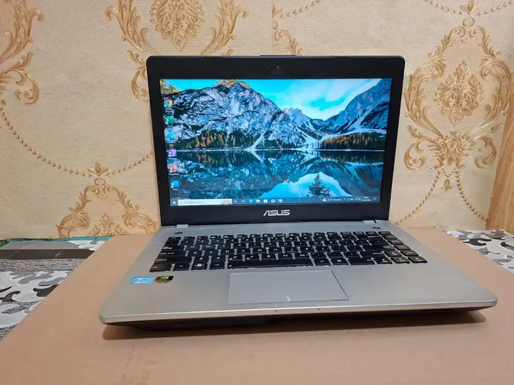 Laptop Asus N46Vz - CORE I7 3th -8GB -SSD 128GB + HDD 500GB -Desaign