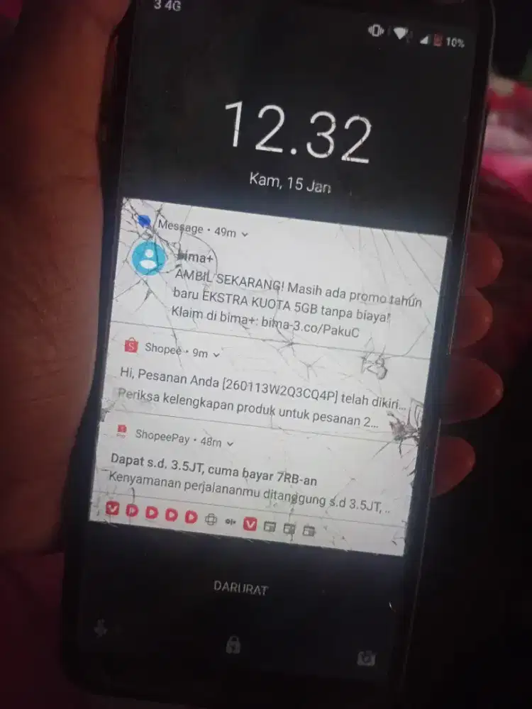 Dijual hp azus retak layar aja selebihnya normall