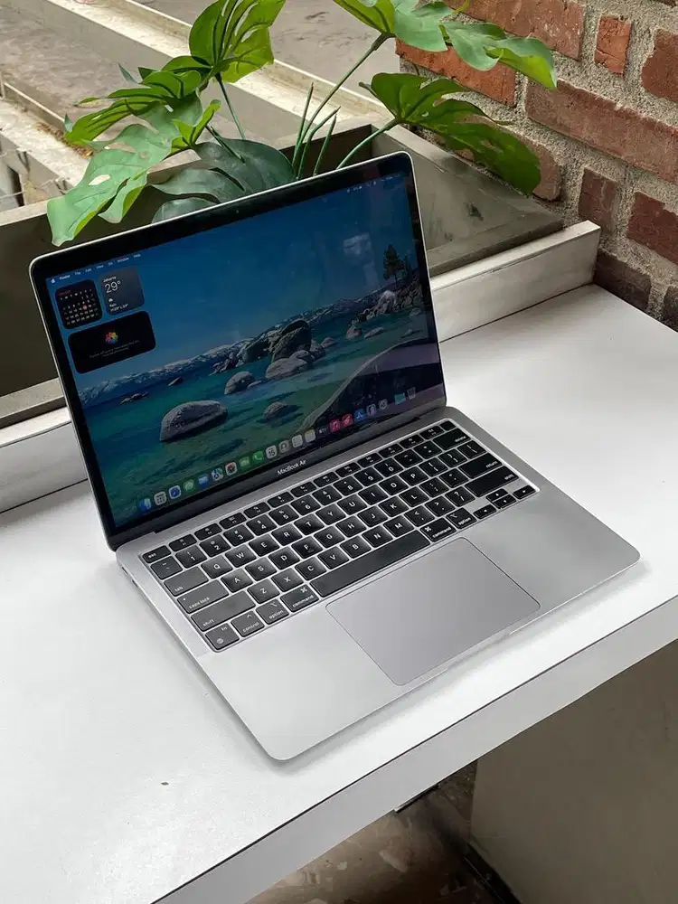 MacBook Air 2020 M1 8/256