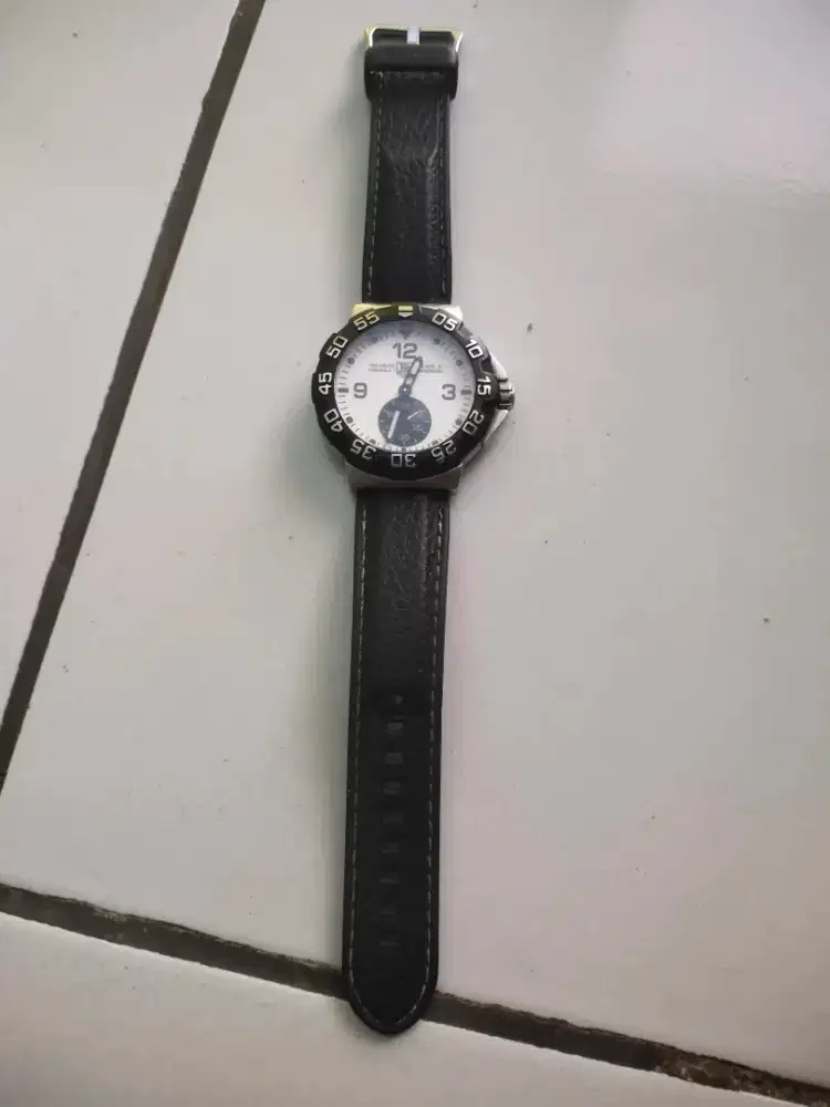 Jam Tangan Tag Heuer Formula 1 Caliber S Chonograph Bekas KW