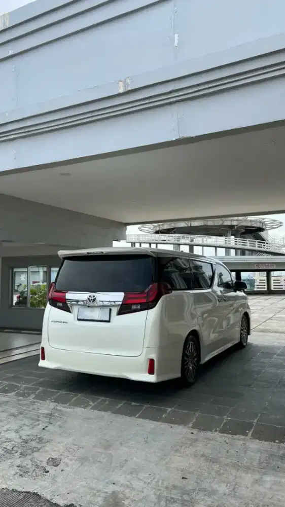Toyota Alphard SC 2015