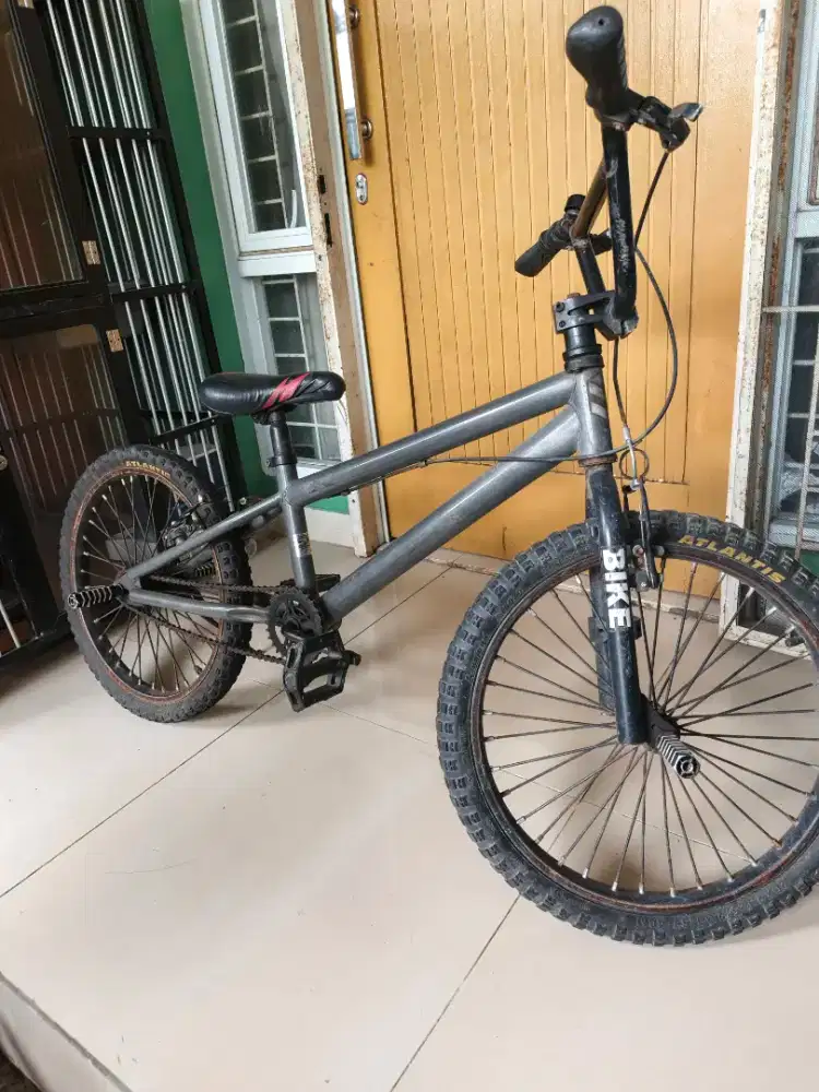 Seepda bmx lycan senator