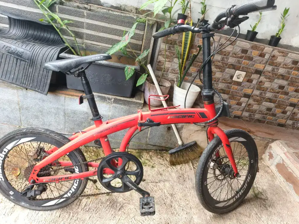 Sepeda lipat pasific 2980