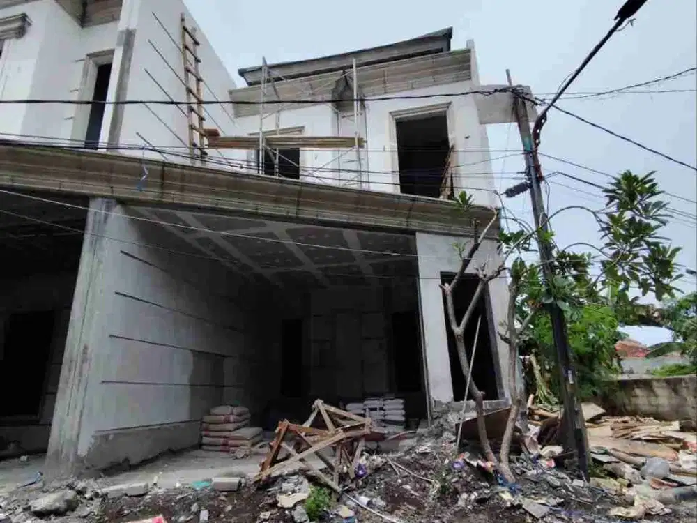 SARONO JIWO Harga 1M-AN ‼️On Progress Rumah Baru Gress 2 Lantai Akses Raya Prapen