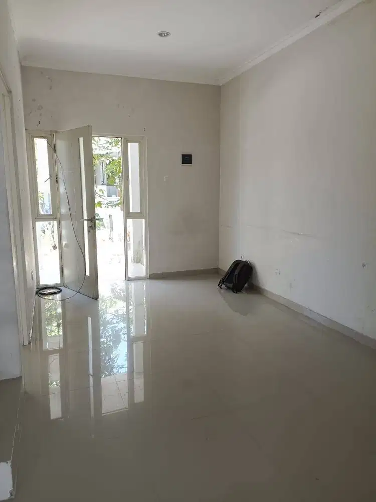 di sewakan rumah Extention Vancouver puri surya jaya gedangan sidoarjo