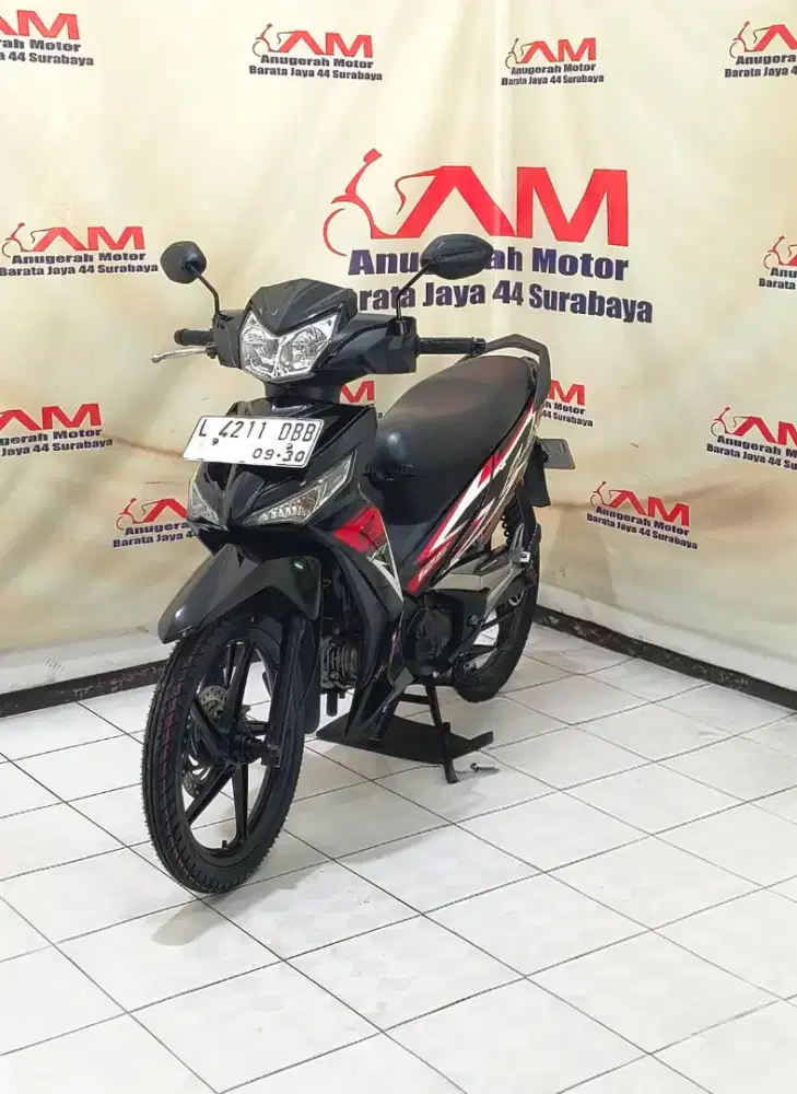 Honda supra x 125 fi Tahun 2015
