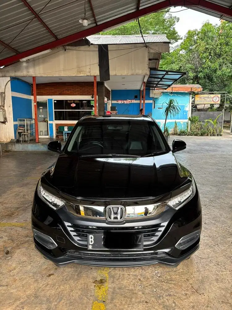 Honda HRV 1.5 SE 2021 Hitam