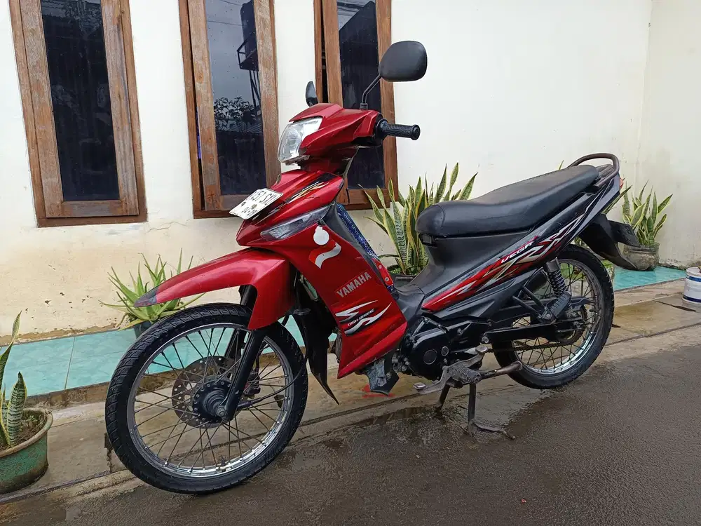 Di jual cepat vega ZR 2009 siap gas
