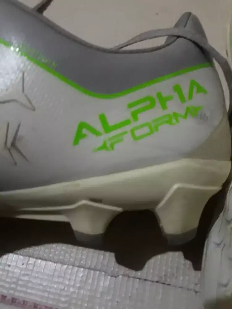Jual sepatu bola merek ACCELERATOR ALPHAFROM PRO