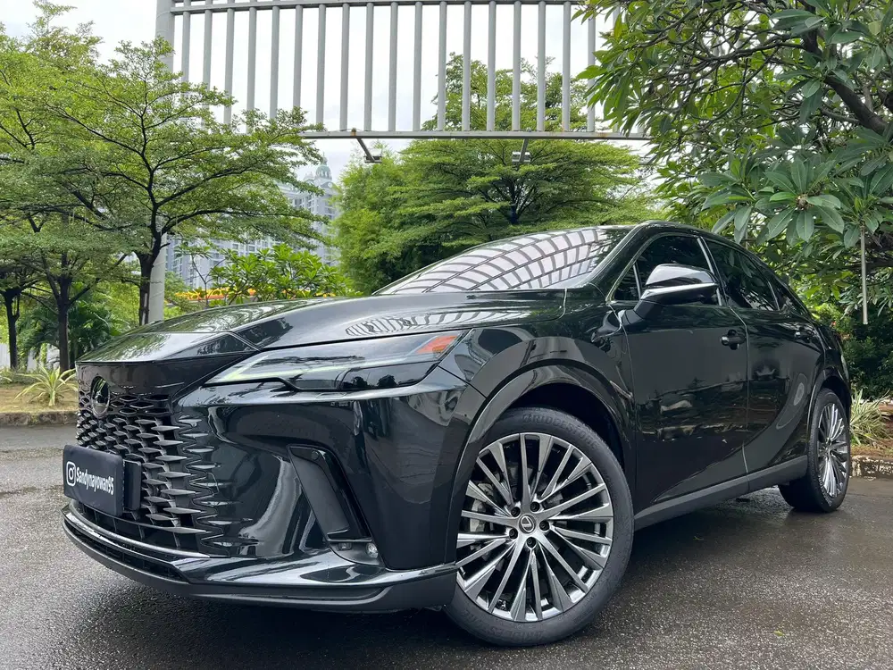 KM.18.000 LEXUS RX350h Rx350 HYBRID LUXURY 2024/2023 BLACK TDP200JT