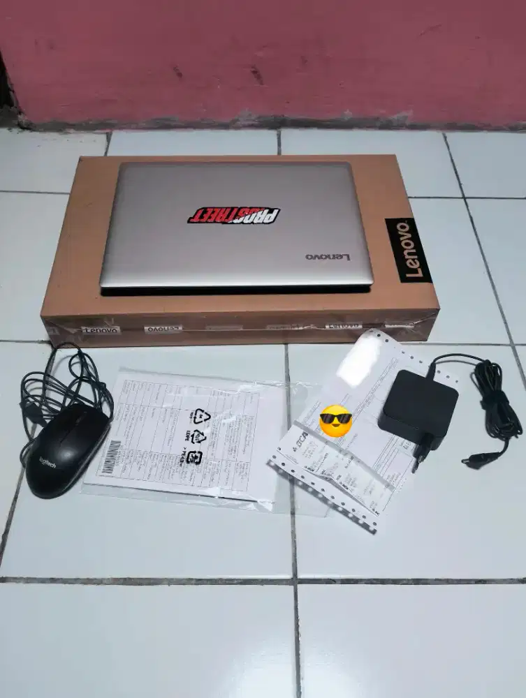 Laptop lenovo ideapad 4GB