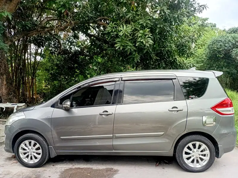 Suzuki Ertiga 2013 Bensin