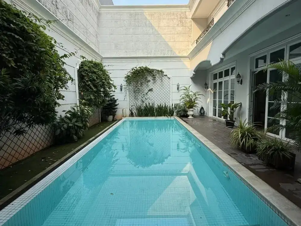 Rumah Mewah Pinisi Permai PIK American Classic  Full Furnished