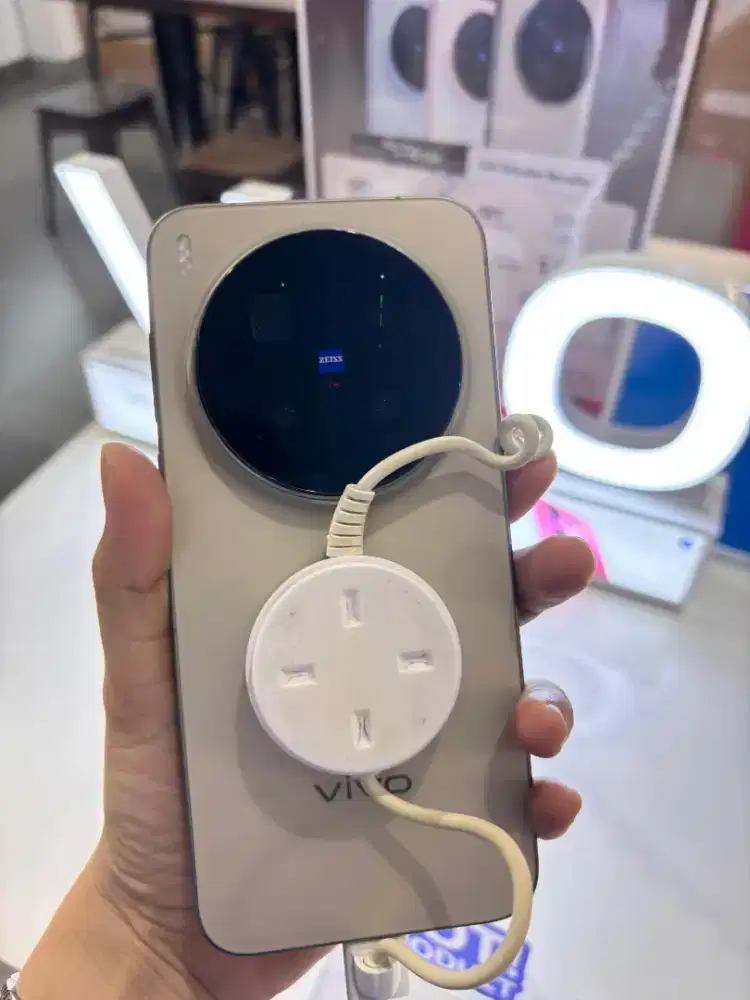 Vivo X300 pro ready