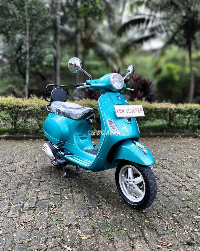 JUAL MURAH VESPA LX 150 3V 2013 MULUS