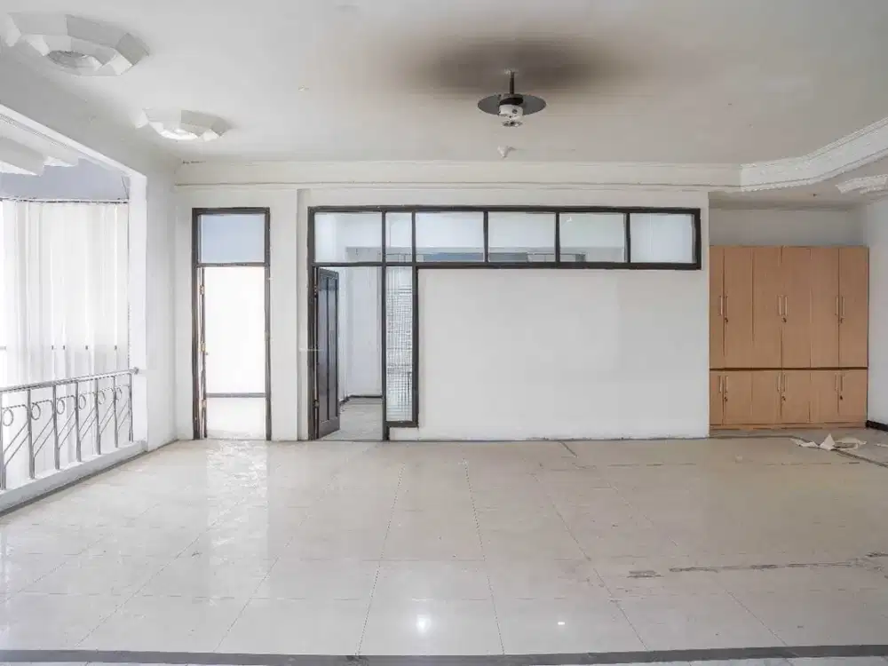 SIAP PAKAI RUMAH USAHA NOL JALAN JEMURSARI