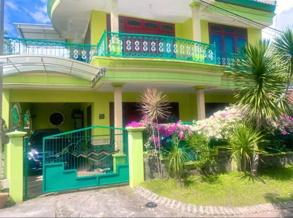 Rumah Villa 2 Lantai Argo Kencana Karangploso