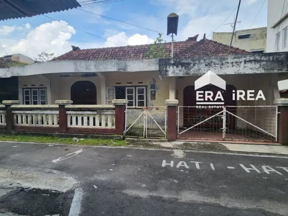 RUMAH DIJUAL DI SOLO TENGAH KOTA COCOK UNTUK USAHA, KANTOR, RUKO DAN RESTO