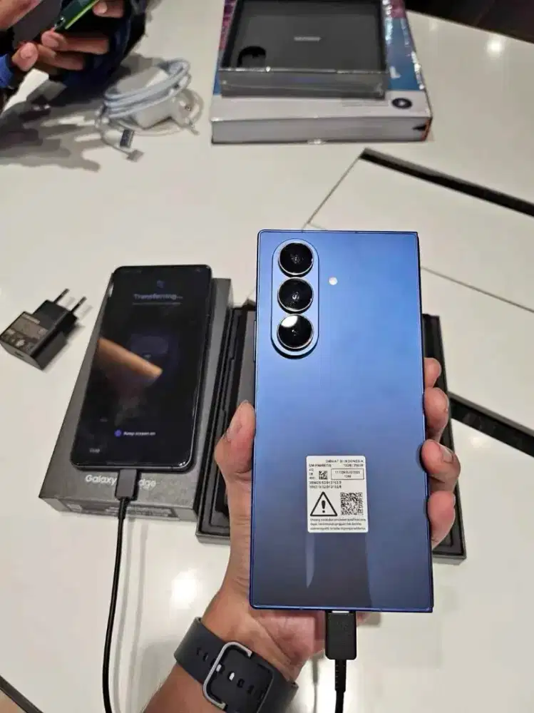 Cicilan 1.974 (x12).SAMSUNG Z FOLD 7
NEW, SEGEL, RESMI SEIN
Sidoarjo