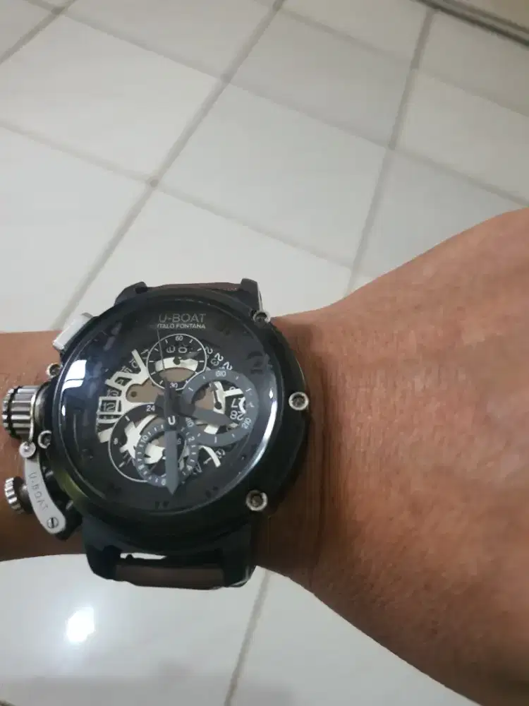 Jam Tangan U-Boat Original Limited Edition