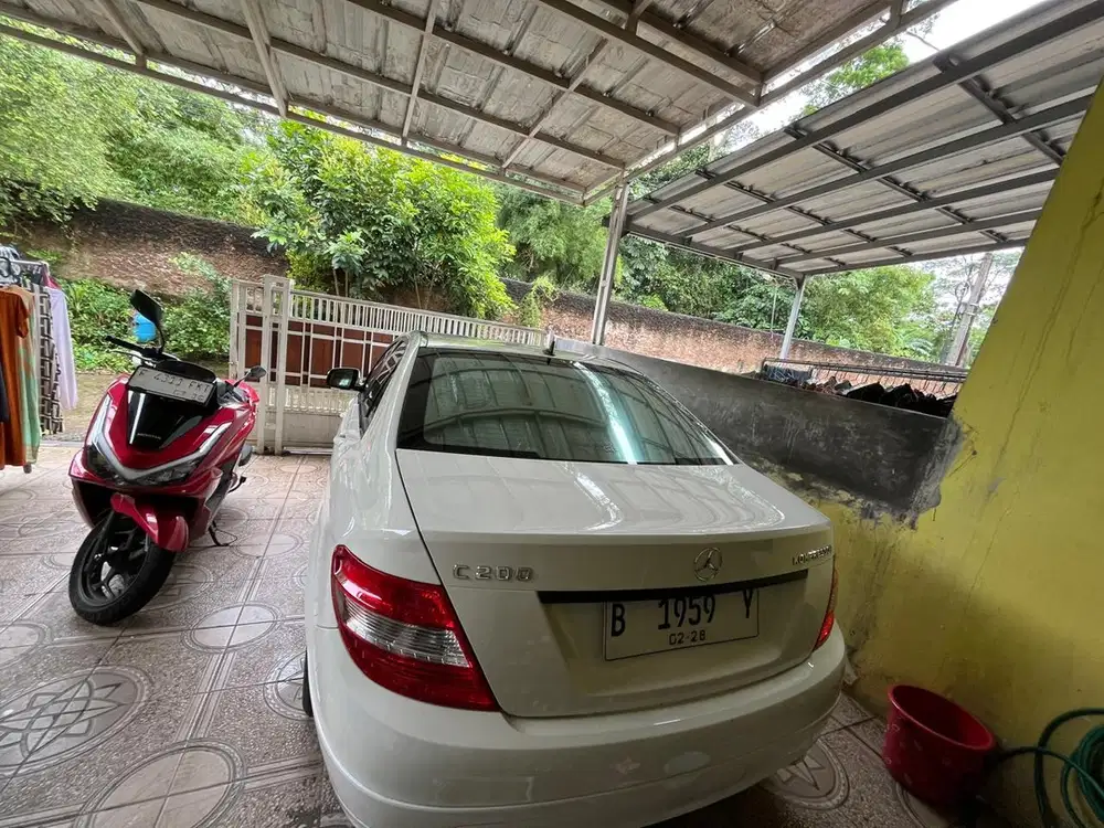 Mercedes-Benz C200 2008 Bensin