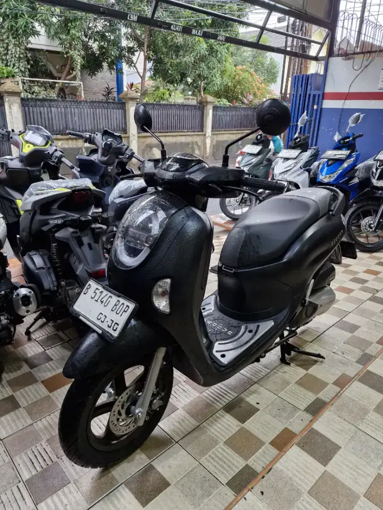 WOW LOW KM UNIT GRESS SCOOPY PRESTIGE TH 2025