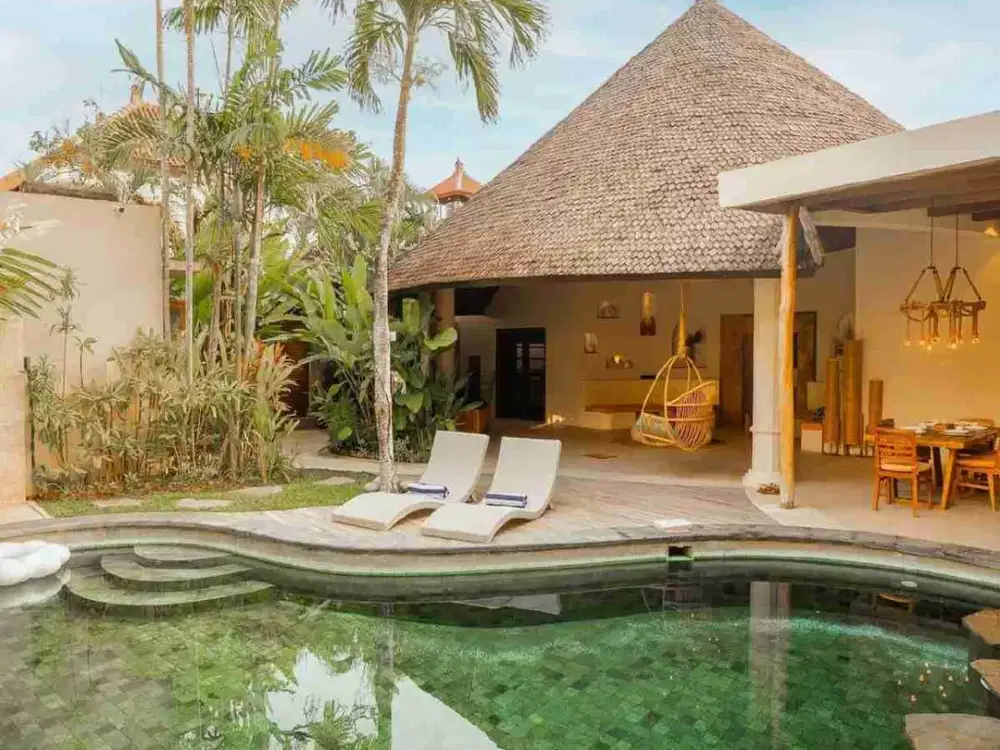 Luxury Villa Berawa Canggu, 500m Walking Distance to Beach