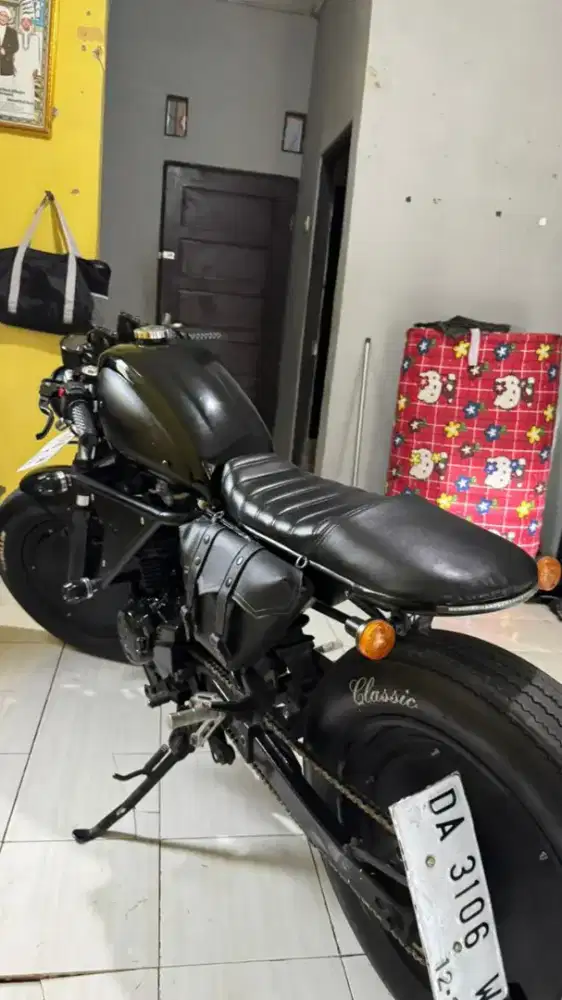 Caferacer mesin byson