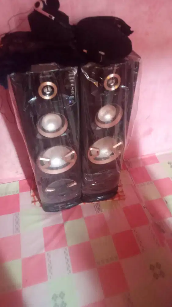 Speaker aktif gede