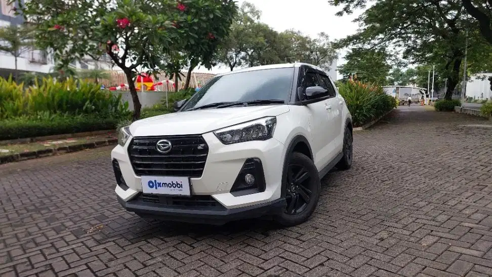 DP RINGAN Daihatsu Rocky 1.2 X Bensin-AT 2025 Putih CAMCD