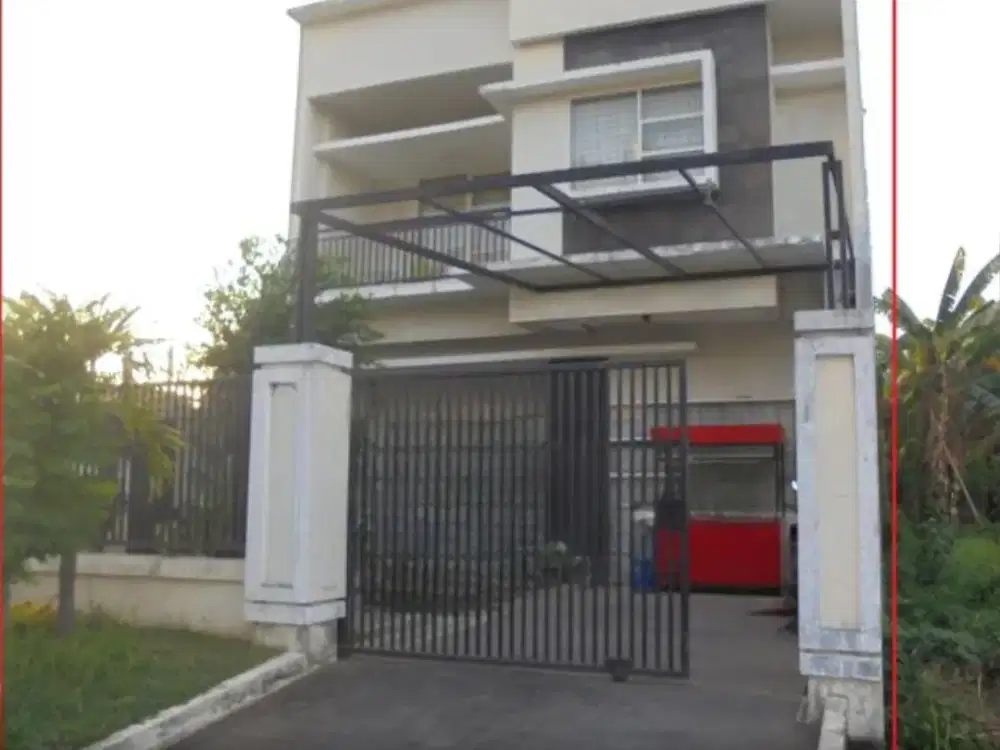 Dijual Rumah Makassar sekitar Jalan Metro Tanjung Bunga