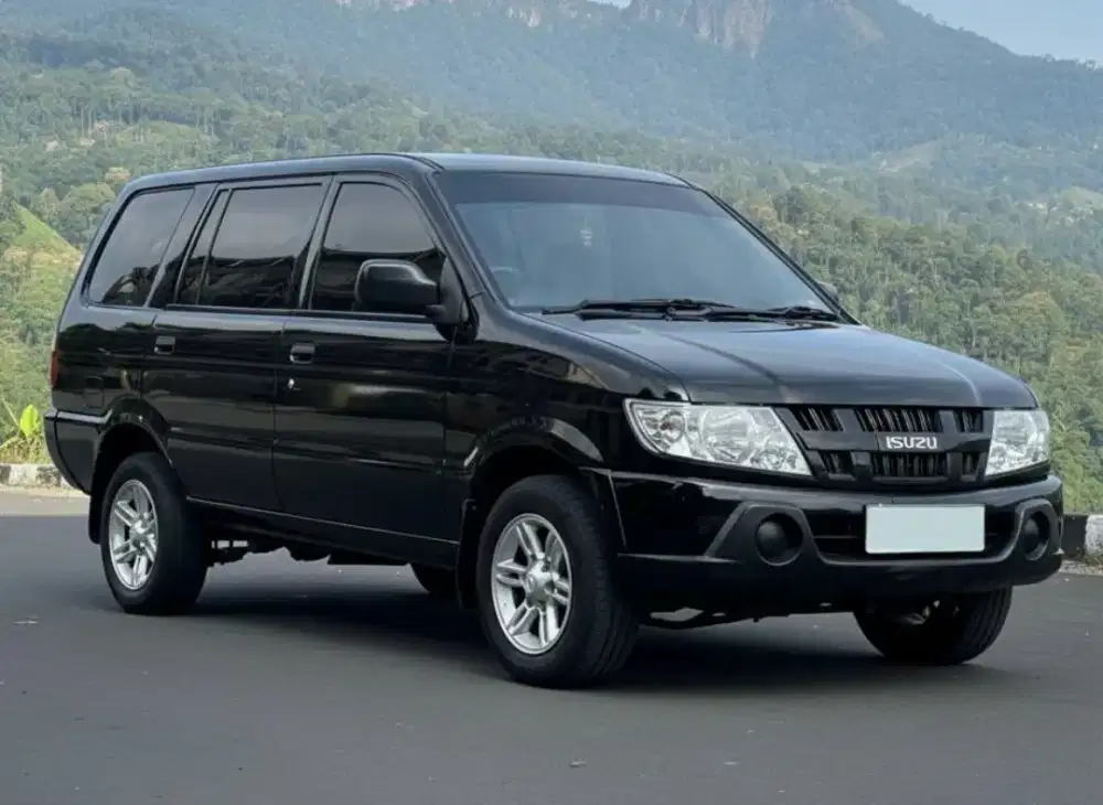 Isuzu Panther 2.5 LM Turbo Manual 2020