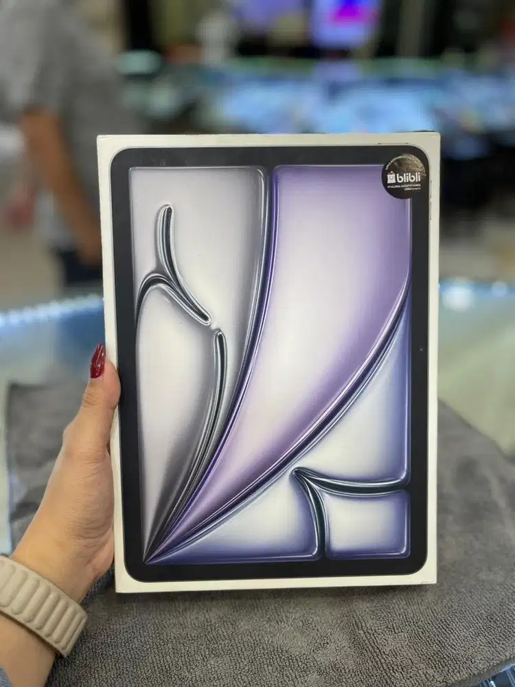 Ipad Air 7 M3 128 Wifi+Cell Grey NEW garansi resmi Ibox