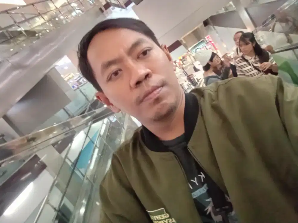 Saya gojek Maxim antar jemput sistemnya harian atau mingguan