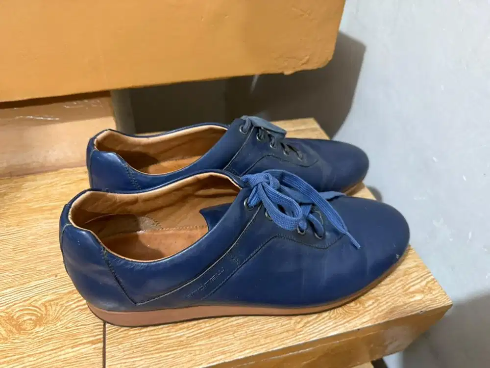 Jual sepatu andrew