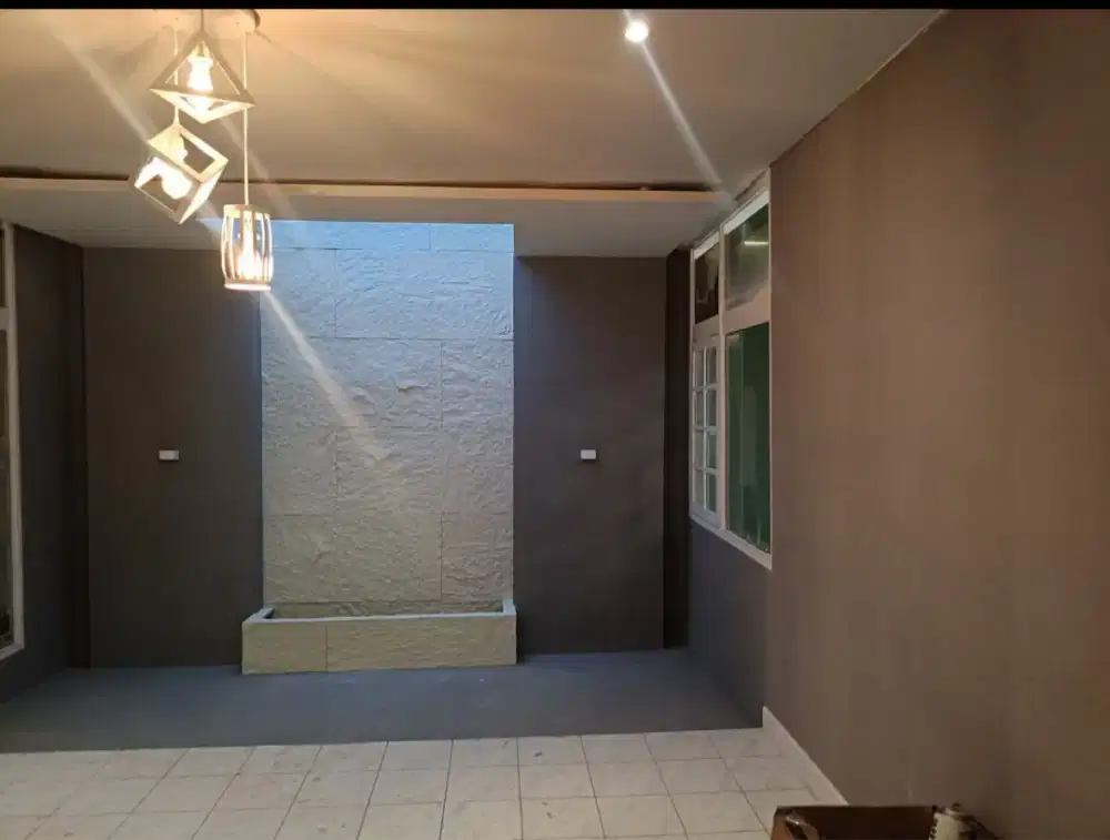 Jual rumah siap huni sudah di renovasi