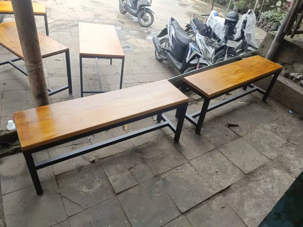 Welder Bandung Jual Furnitur Meja Kursi Rangka Besi Alas Kayu Solid