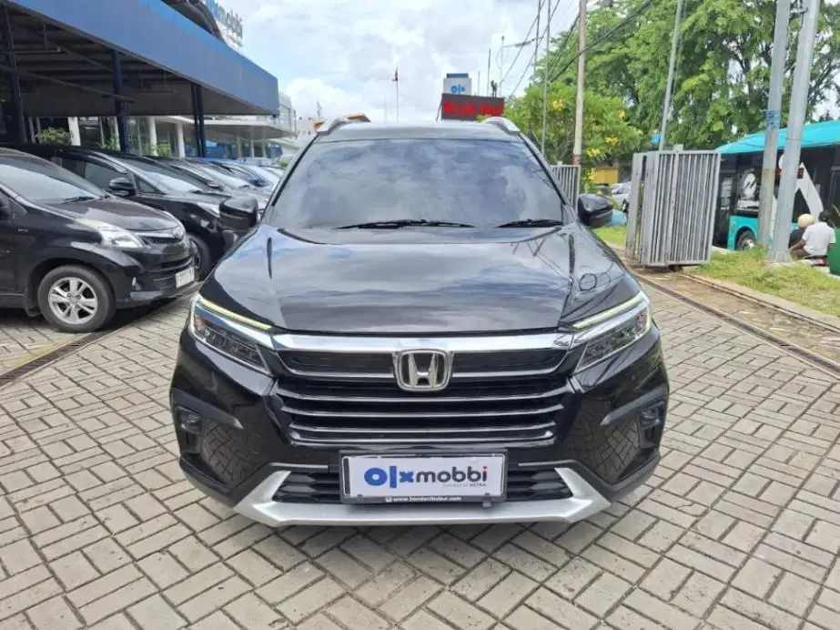 DP RINGAN Honda BR-V 1.5 Prestige Bensin-AT 2022 Hitam CKEWD