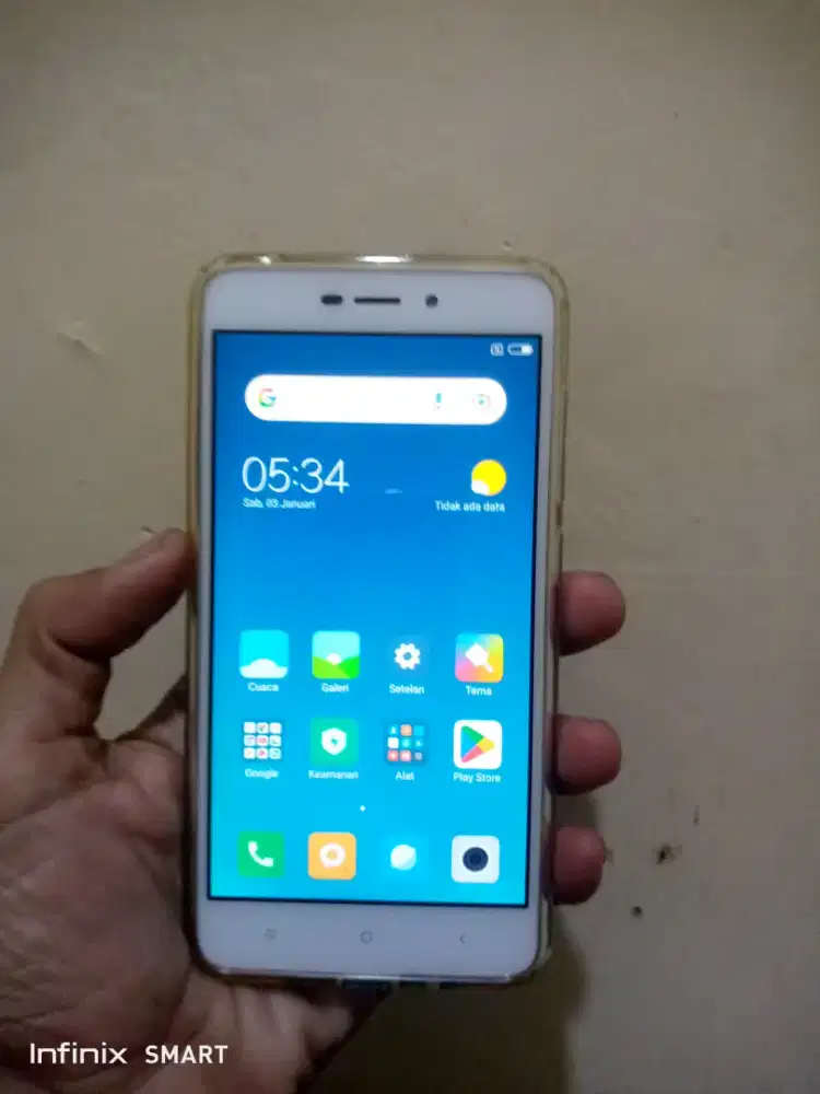 Xiaomi 4a ram 2/16 jaringan 4g