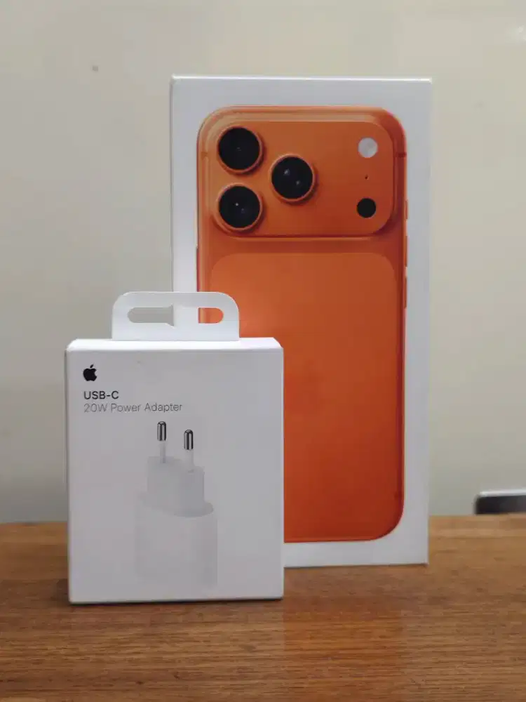 New iPhone 17 Pro 512 ibox cosmic orange