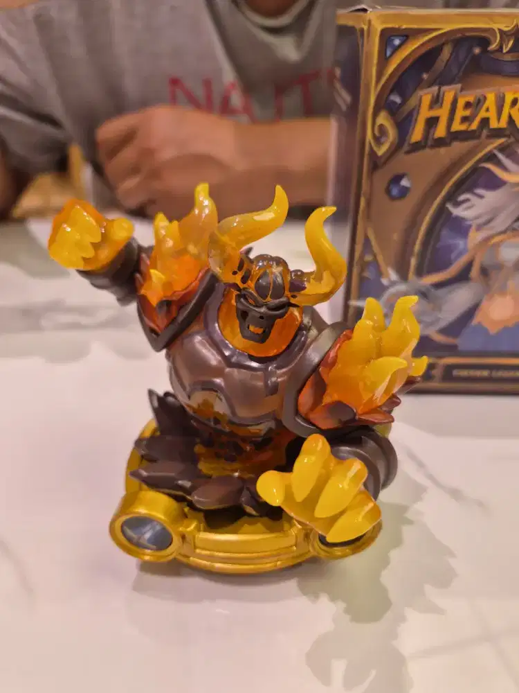 POP MART HEARTHSTONE