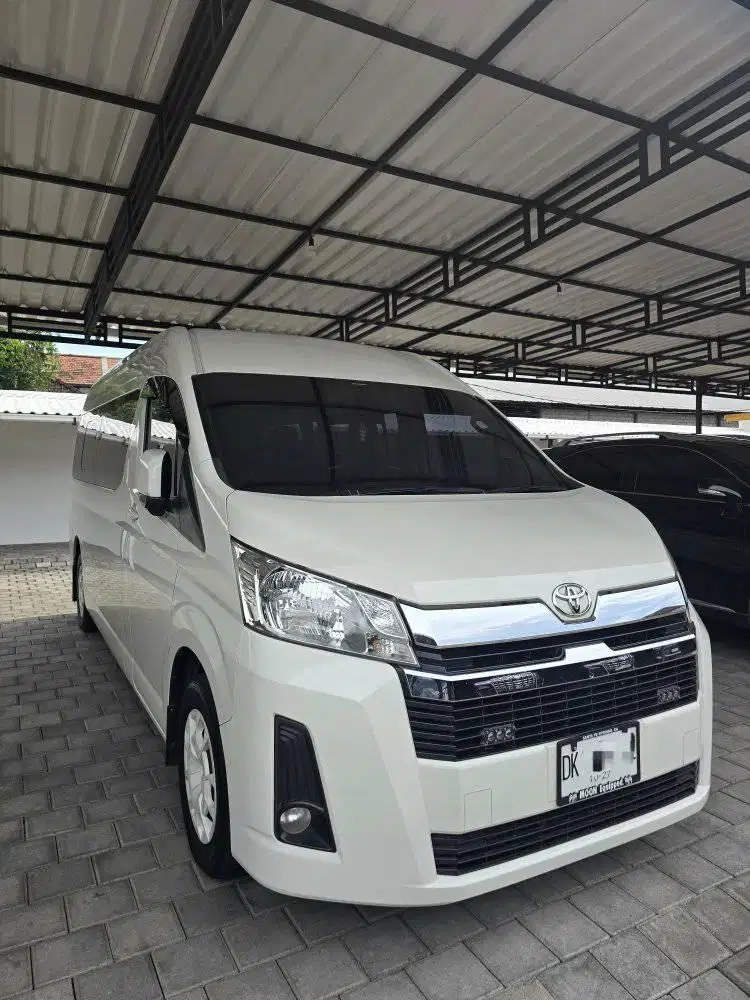 HIACE PREMIO 2.8 SOLAR TAHUN 2022 ASLI BALI KONDIS SUPER